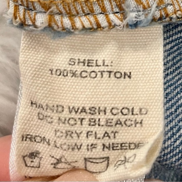 Peach Love California - Star Denim Shorts - Size Medium - Picture 5 of 7